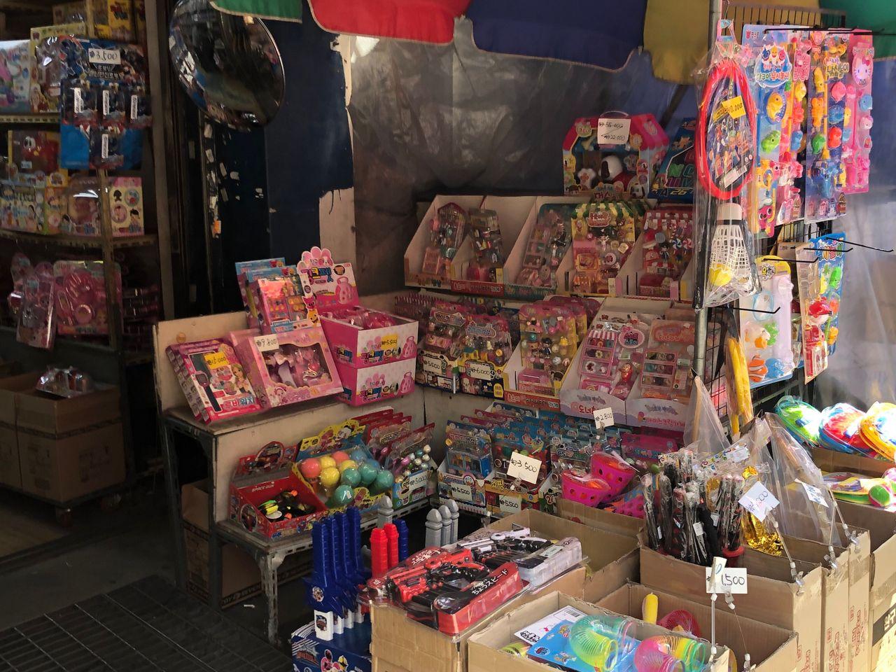 東大門玩具市場 昌信洞玩具市場 文具街 玩具街 昌信洞玩具街